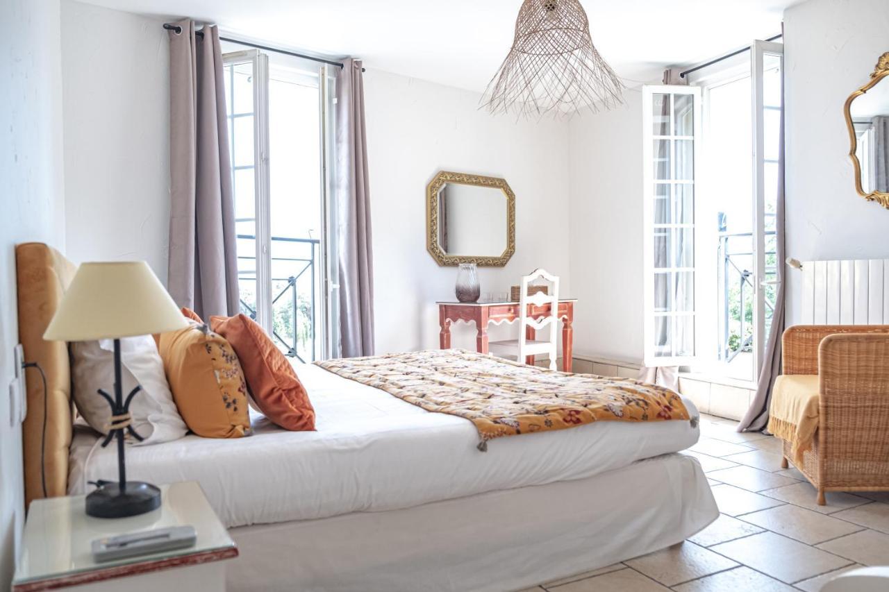 Logis Hotel Et Restaurant La Bastide Cabezac บิซ-มิเนอวัว ภายนอก รูปภาพ