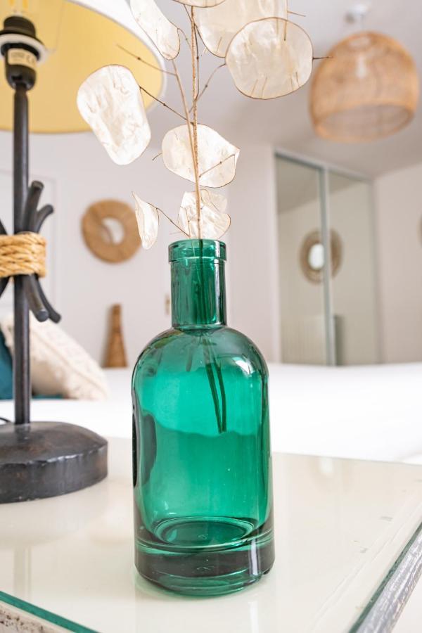 Logis Hotel Et Restaurant La Bastide Cabezac บิซ-มิเนอวัว ภายนอก รูปภาพ